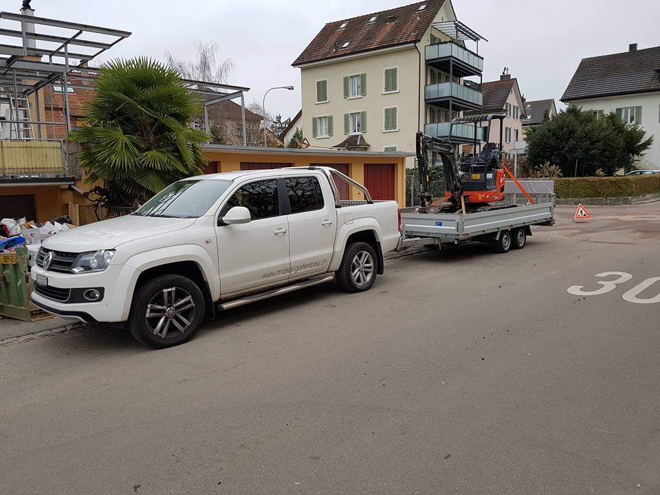 Unser Kleintransporter (auch das Auto vom Chef) - Maliqi Gartenbau
