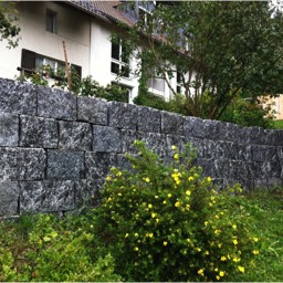 Naturstein Tessiner Granit Zürich - Maliqi Gartenbau